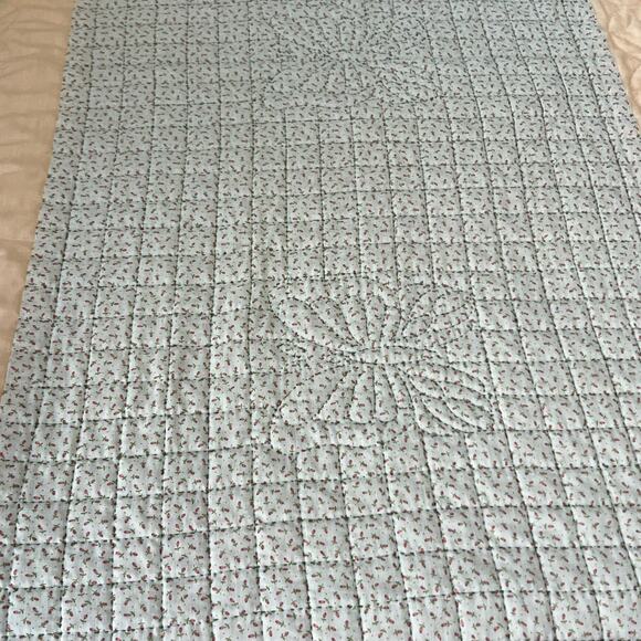 Vintage Quilted Bedspread Cotton Kids Butterfly Reversible Hand Stitched - Picture 8 of 12